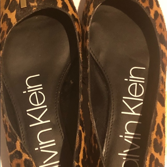 CALVIN KLEIN FLATS EXCELLENT CONDITION NO SCUFFS - Picture 2 of 6
